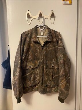 Mossy Oak Woodland Camo Fleece Jacket in Brown and Green
